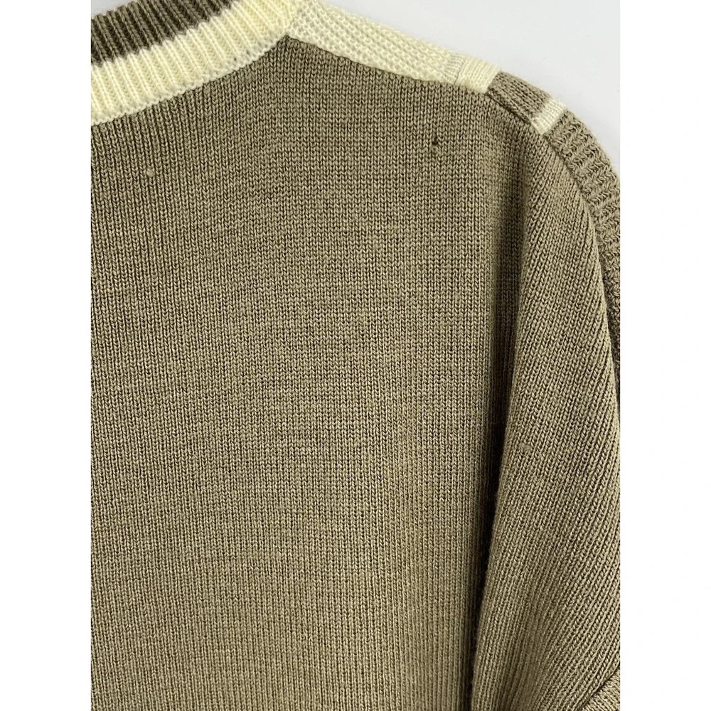 A Adams and Spire Sweater Y2K Men's Size XL Acrylic Vintage